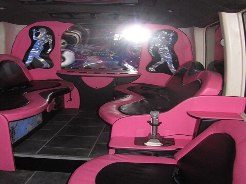 Party Wedding Limousine Hire