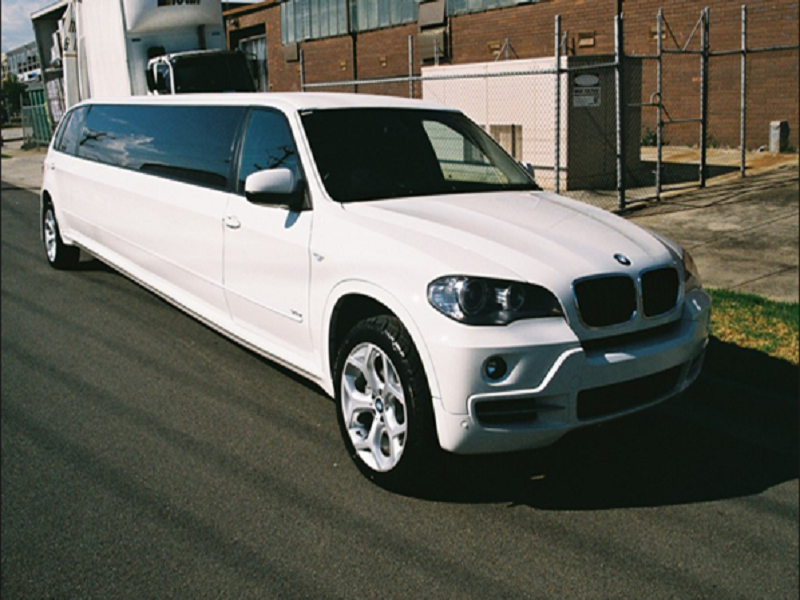 BMW Limousine Hire for Wedding