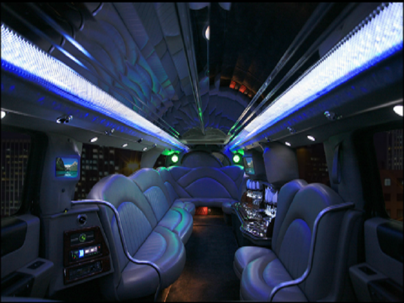 Hummer Limos for Wedding