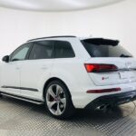 Audi SQ7 Sports Car 6