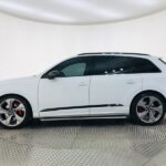 Audi SQ7 Sports Car 7