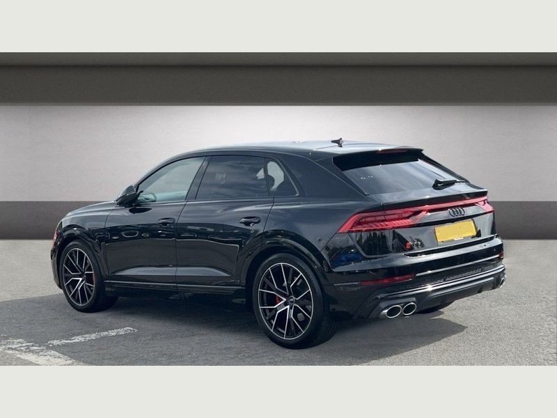 Audi SQ8 Sports Chauffeured Car Hire