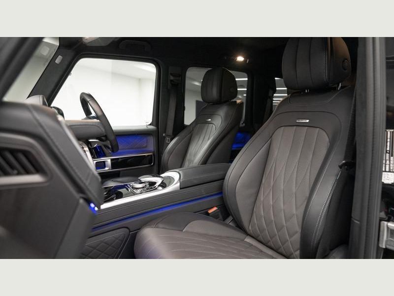 Chauffeur Driven Mercedes Benz G Class