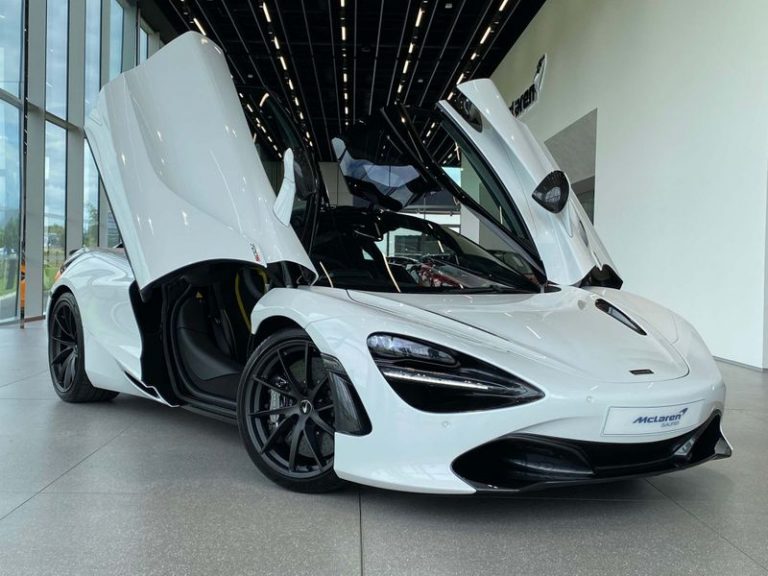 Mclaren 720S Self Drive Car Hire