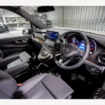 Mercedes Benz V Class Cockpit
