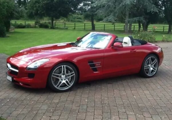 Self Drive Mercedes SLS