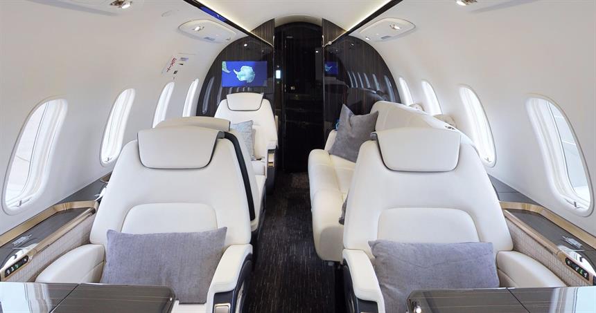 challenger 350 interior