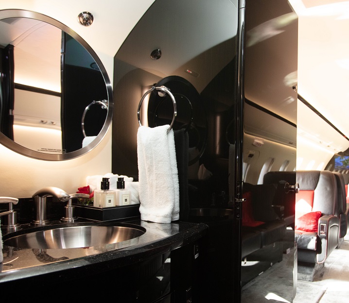 challenger 605 luxe interior