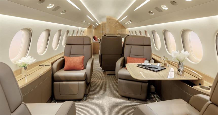 falcon 8x for hire