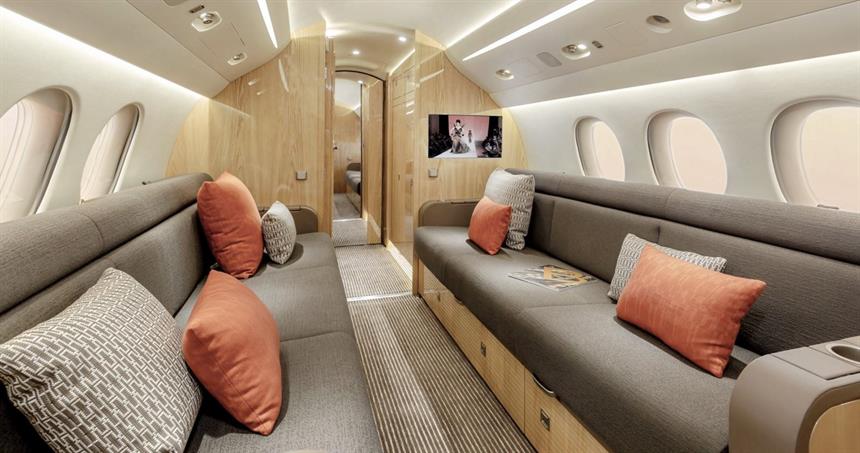 falcon 8x to hire
