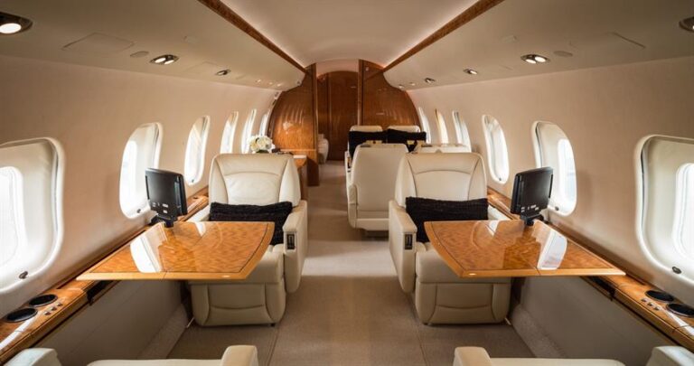 global express xrs interior