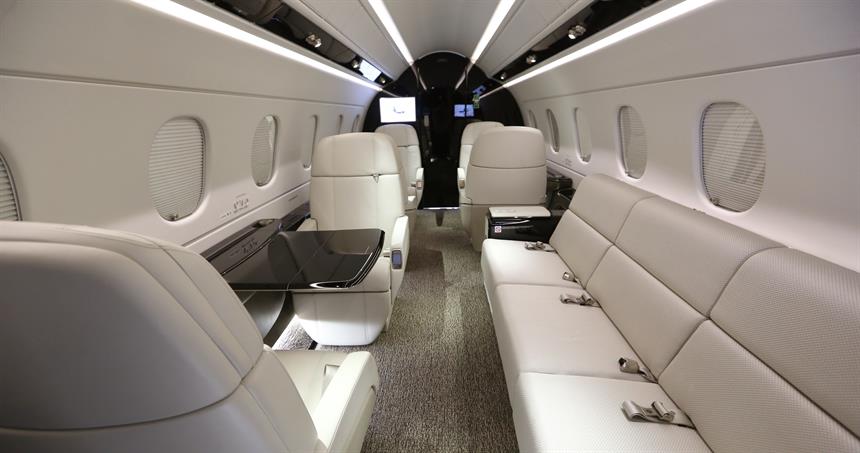legacy 500 interior